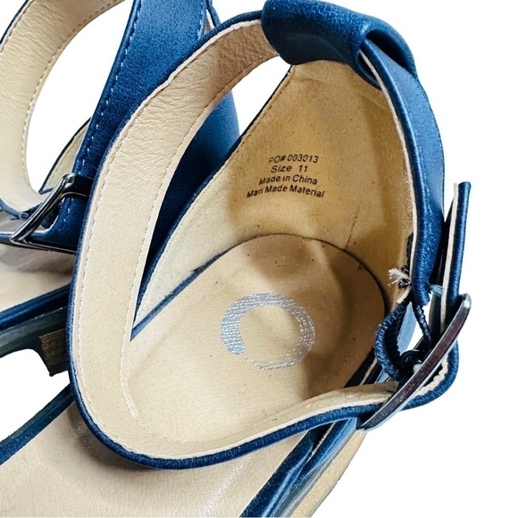 Journee Collection Loretta Sandals Navy Blue Faux Leather‎ Women's Size 11 - Picture 9 of 9